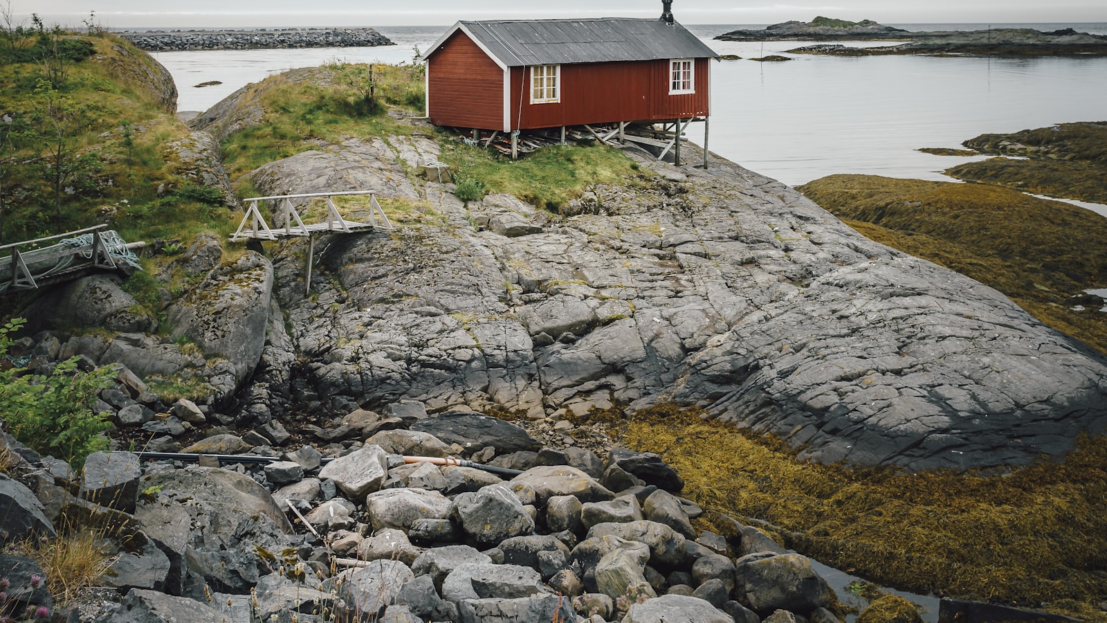 IPTV in Norway: Nordic Channels, Winter Sports, and Cabin-Friendly Streaming